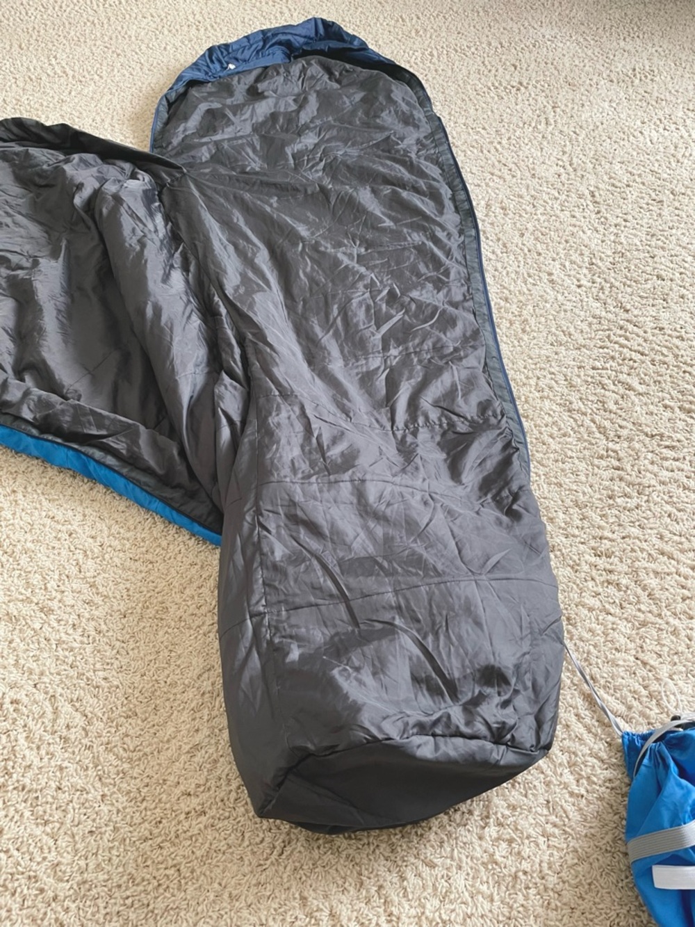 Marmot Trestles 15 Regular Length Sleeping Bag Lightweight Packable Backpacking - Picture 13 of 15